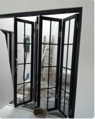 Pintu Lipat ALuminium